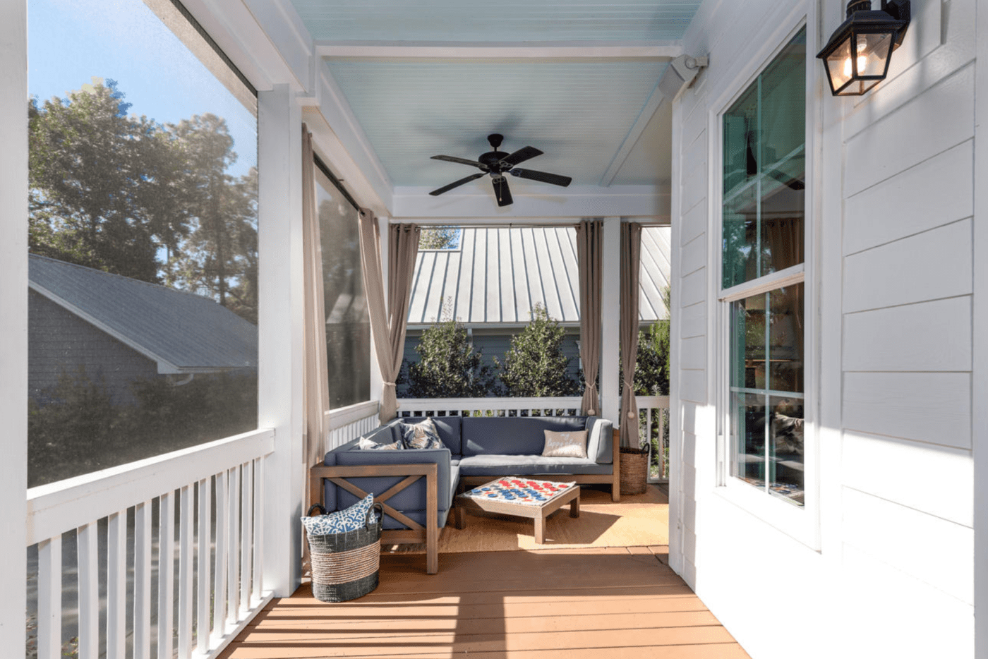 Unveiling the Allure of a Wrap-Around Porch: A Guide to Captivating Your Customers